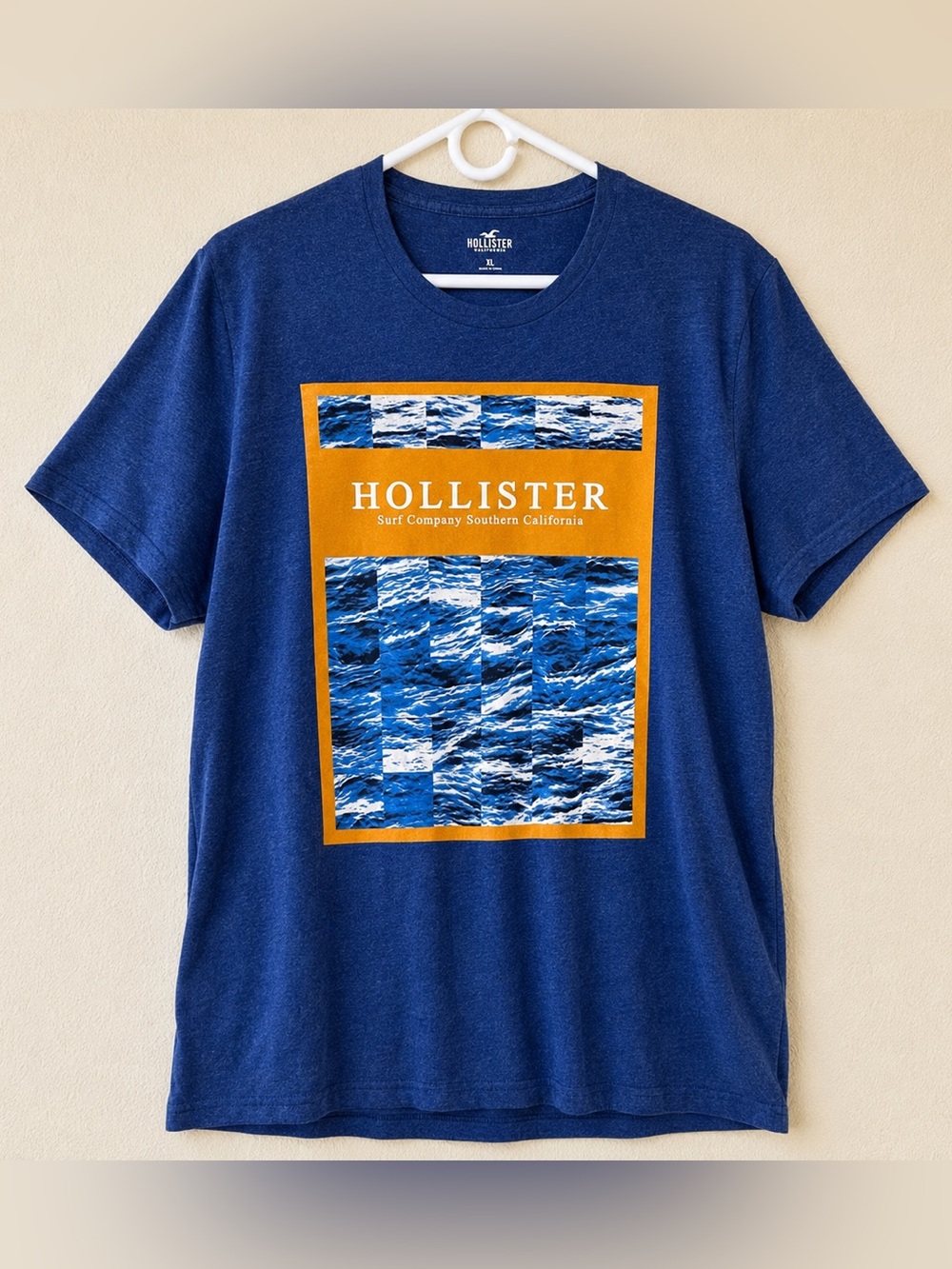 Hollister Mens XL Blue Graphic T Shirt Surf Company Southern California Tee